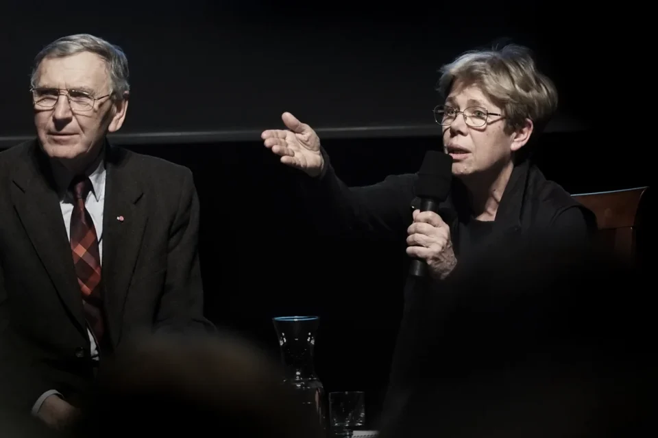 17 03 2017 LUBLIN UL JEZUICKA TEAT STARY Ponad Granicami Solidarnosc czy to jeszcze dzis cos znaczy Prowadzenie Tomasz Dostatni OP GOSCIE Andrzej Sokolowski Zbigniew Bujak Danuta Kuron FOT DOROTA AWIORKO