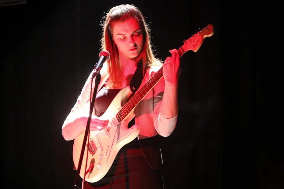 28 02 2015 LUBLIN UL JEZUICKA TEATR STARY " POSTRZAL " SZTUKA NA WYNOS - KRAKOW FOT WOJCIECH NIESPIALOWSKI / TS