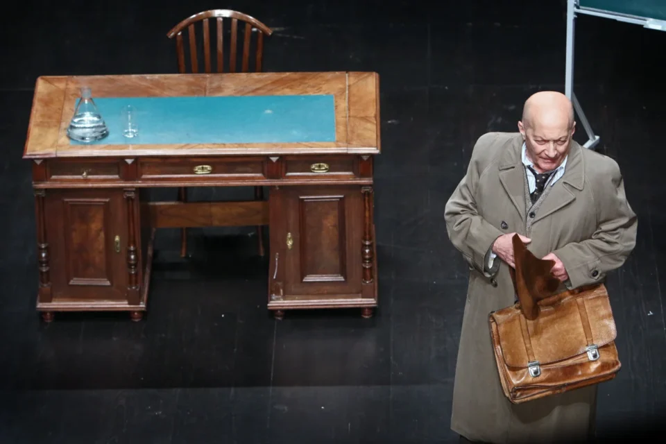 05 10 2014 LUBLIN UL JEZUICKA TEATR STARY PRZEDSTAWIENIE WOJCIECHA PSZONIAKA PT BELFER FOT WOJCIECH NIESPIALOWSKI / TS