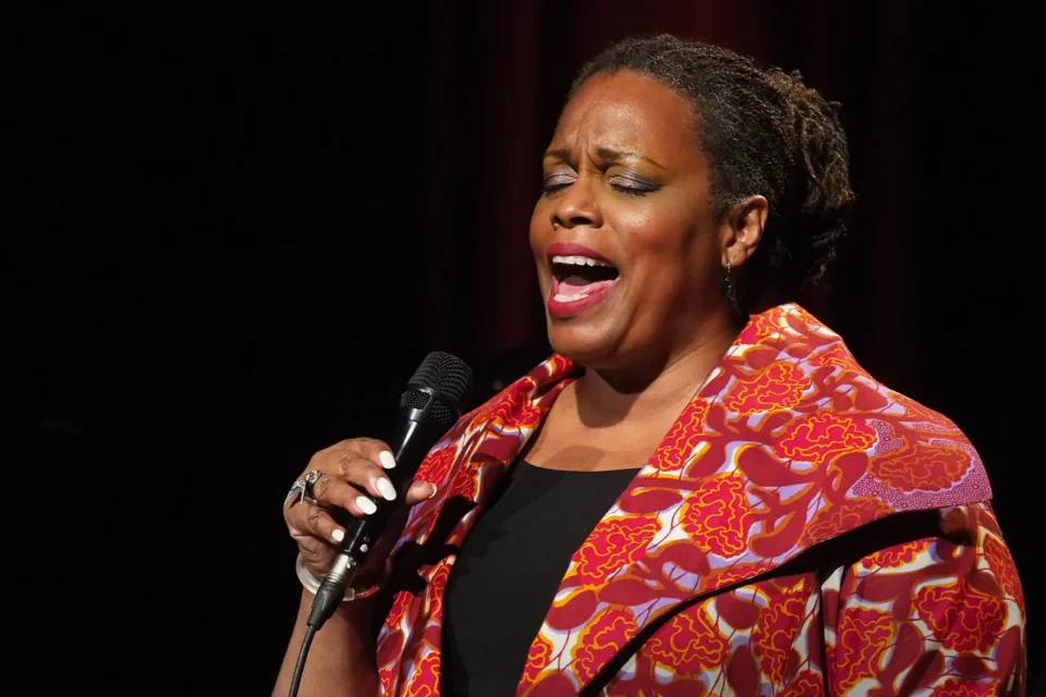 28 06 2016 LUBLIN UL JEZUICKA TEATR STARY KONCERT DIANNE REEVES FOT WOJCIECH NIESPIALOWSKI