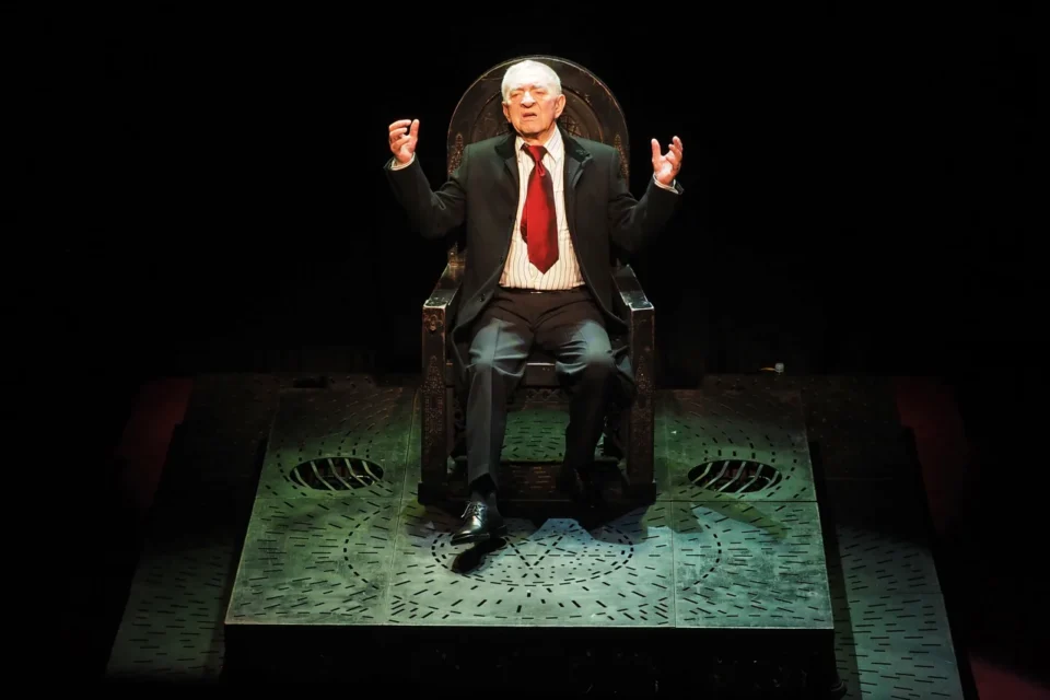 29 042017 LUBLIN UL JEZUICKA TEATR STARY SPEKTAKL ROZMOWY Z DIABLEM FOT WOJCIECH NIESPIALOWSKI