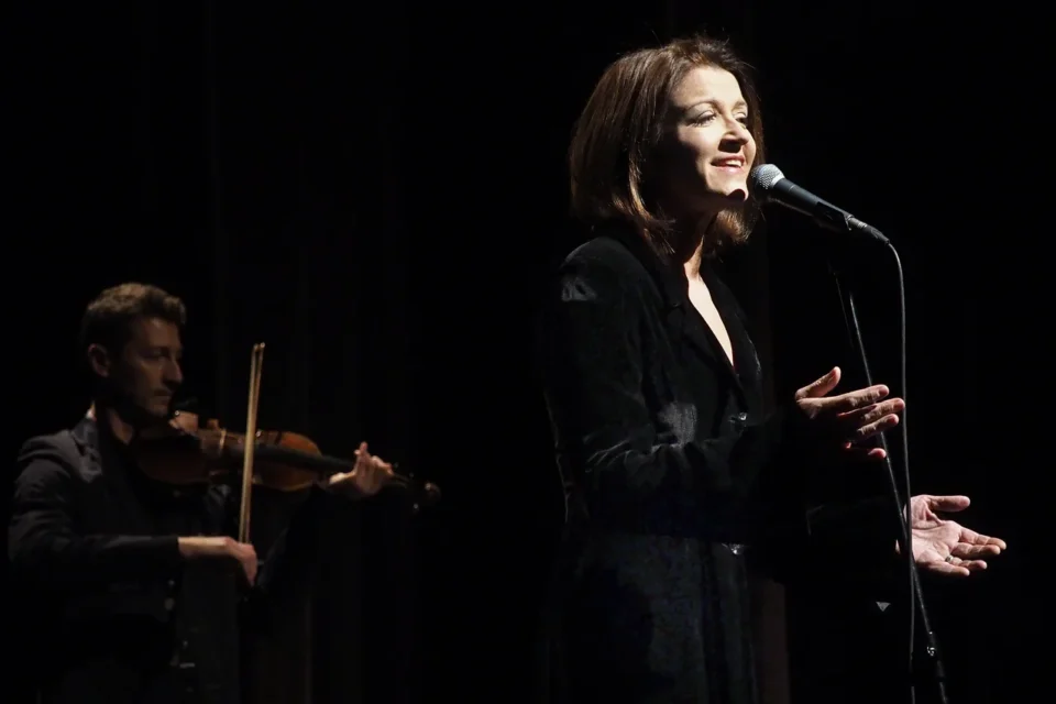 26 01 2017 LUBLIN UL JEZUICKA TEAT STARY KONCERT BEATY RYBOTYCKIEJ FOT WOJCIECH NIESPIALOWSKI