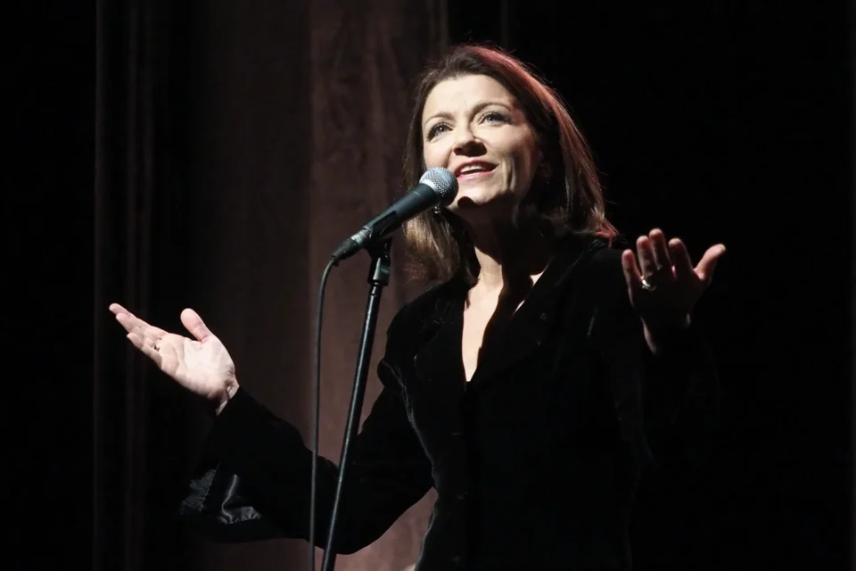 26 01 2017 LUBLIN UL JEZUICKA TEAT STARY KONCERT BEATY RYBOTYCKIEJ FOT WOJCIECH NIESPIALOWSKI