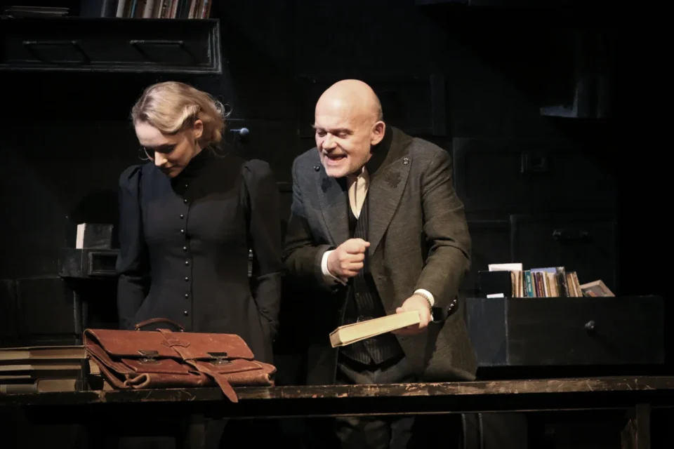 20 02 2015 LUBLIN UL JEZUICKA TEATR STARY PRZEDSTAWIENIE PT RZECZ O BANALNOSCI MILOSCI - TEATR DRAMATYCZNY W WARSZAWIE FOT WOJCIECH NIESPIALOWSKI / TS