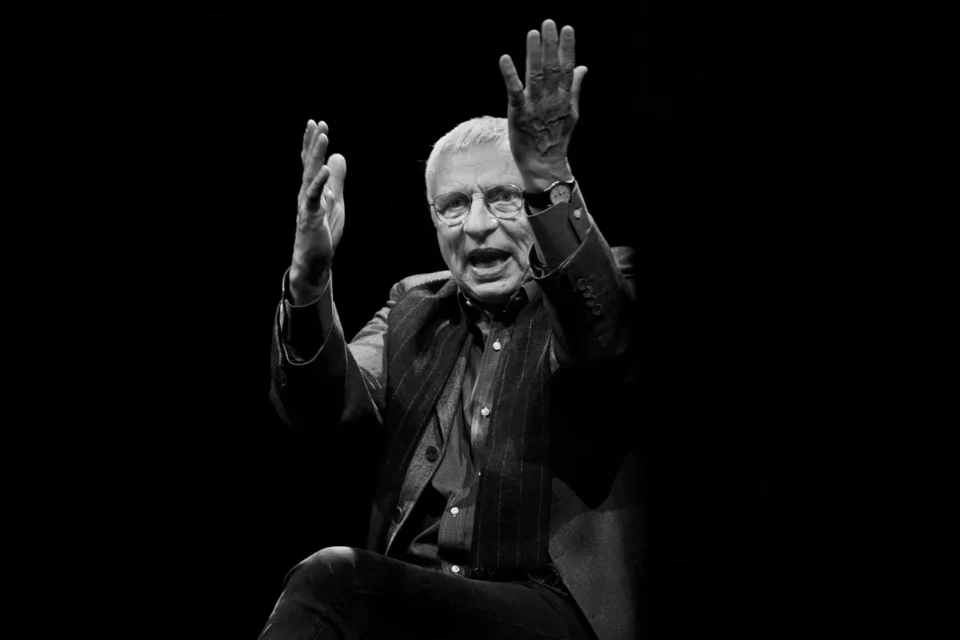 16 12 2012 UL JEZUICKA TEATR STARY SPEKTAKL SCENARIUSZ DLA TRZECH AKTOROW FOT DOROTA AWIORKO