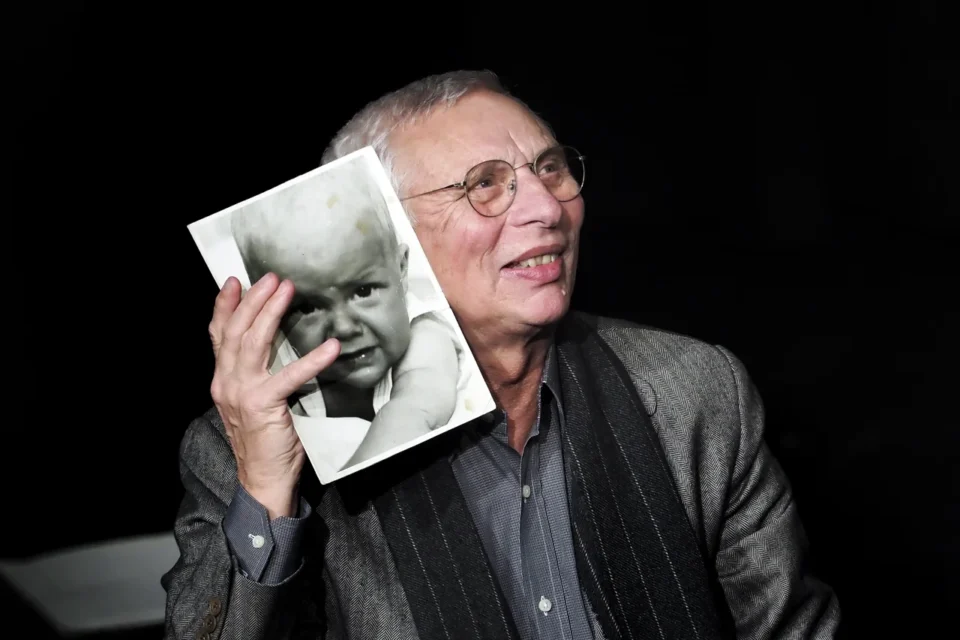 16 12 2012 UL JEZUICKA TEATR STARY SPEKTAKL SCENARIUSZ DLA TRZECH AKTOROW FOT DOROTA AWIORKO