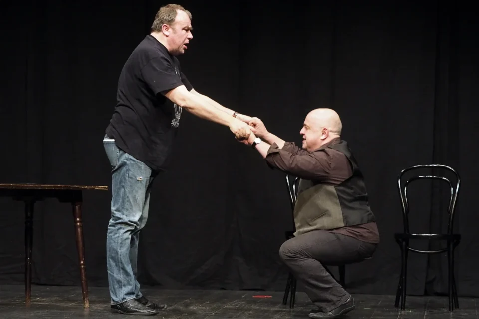 24 03 2017 LUBLIN UL JEZUICKA TEATR STARY SCENARIUSZ DLA 3 AKTOROW BOGUSLAWA SCHAEFFERA WG MIKOLAJA GRABOWSKIEGO TEATR KOREZ / KATOWICE FOT WOJCIECH NIESPIALOWSKI