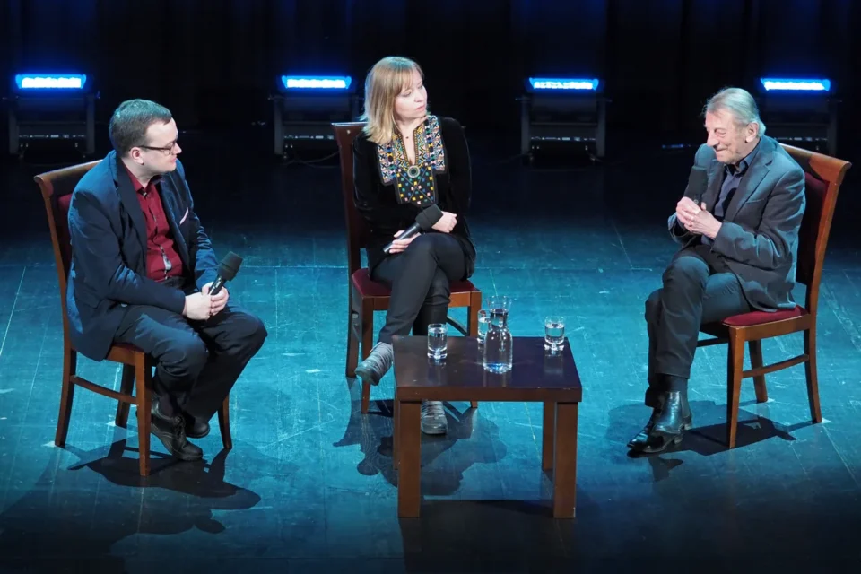 09 04 2015 LUBLIN UL JEZUICKA TEATR STARY TEATR TELEWIZJI " SEDZIOWIE " ROZMOWA PO SPEKTAKLU PROWADZENIE: WOJCIECH MAJCHEREK GOSCIE: STANISLAW RADWAN I DOROTA SEGDA FOT WOJCIECH NIESPIALOWSKI / TS