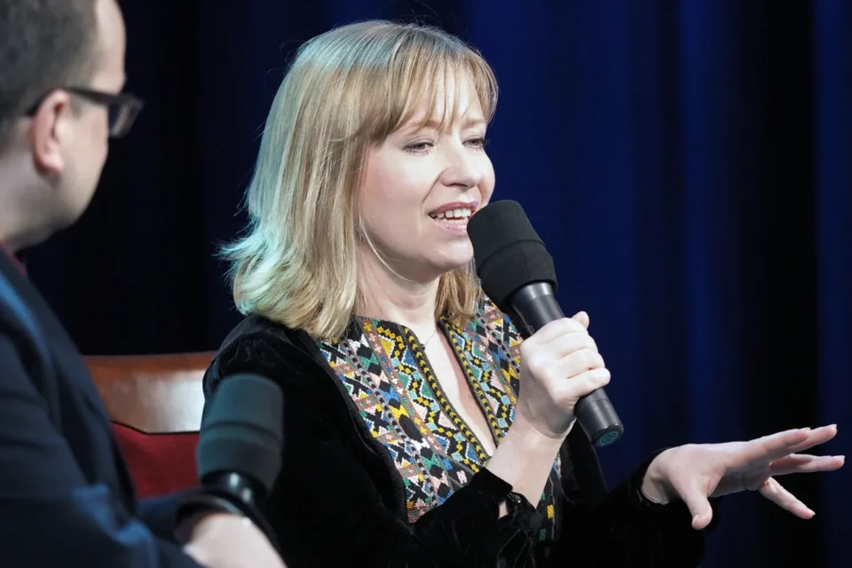 09 04 2015 LUBLIN UL JEZUICKA TEATR STARY TEATR TELEWIZJI " SEDZIOWIE " ROZMOWA PO SPEKTAKLU PROWADZENIE: WOJCIECH MAJCHEREK GOSCIE: STANISLAW RADWAN I DOROTA SEGDA FOT WOJCIECH NIESPIALOWSKI / TS