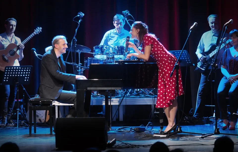 07 12 2016 LUBLIN UL JEZUICKA TEATR STARY KONCERT JUBILEUSZOWY -  PIOTR SELIM 