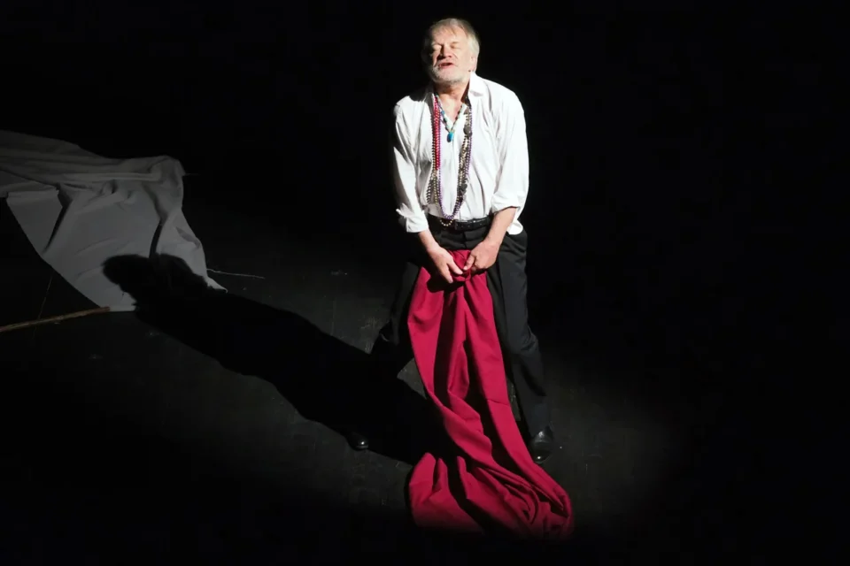 09 05 2015 LUBLIN UL JEZUICKA TEATR STARY PRZEDSTAWIENIE: WOKOL SZEKSPIRA - ANDRZEJ SEWERYN FOT WOJCIECH NIESPIALOWSKI / TS