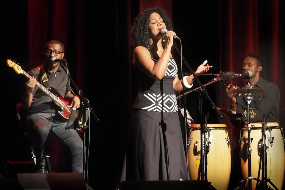 20 02 2016 LUBLIN UL JEZUICKA TEATR STARY SIESTA W DRODZE NANCY VIEIRA FOT WOJCIECH NIESPIALOWSKI