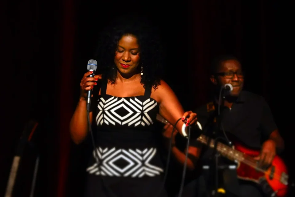 20 02 2016 LUBLIN UL JEZUICKA TEATR STARY SIESTA W DRODZE NANCY VIEIRA FOT WOJCIECH NIESPIALOWSKI