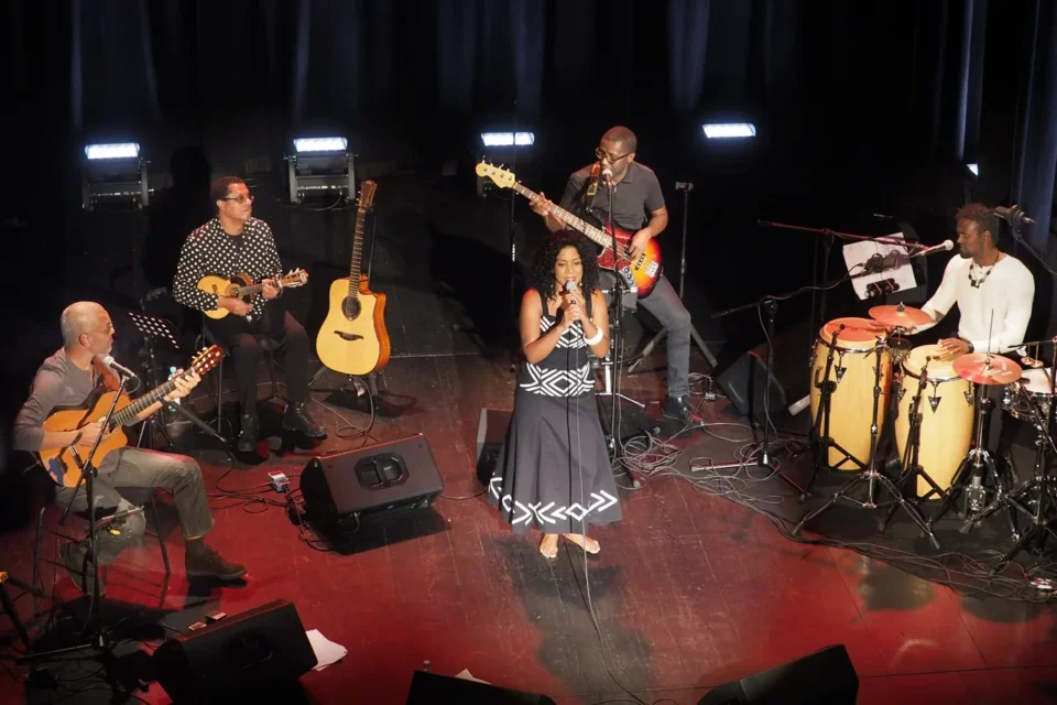 20 02 2016 LUBLIN UL JEZUICKA TEATR STARY SIESTA W DRODZE NANCY VIEIRA FOT WOJCIECH NIESPIALOWSKI