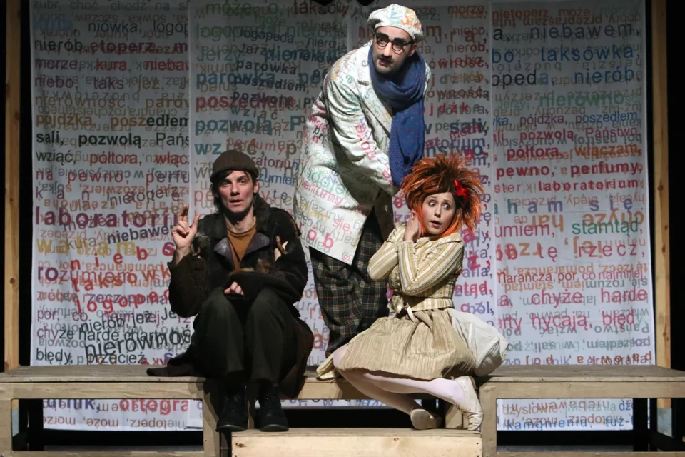 07 02 2015 LUBLIN UL JEZUICKA TEATR STARY CHODZ NA SLOWKO - CENTRUM SZTUKI DZIECKA W POZNANIU FOT WOJCIECH NIESPIALOWSKI / TS