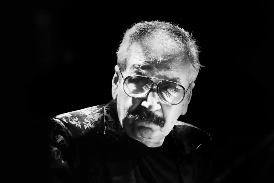 OLYMPUS DIGITAL CAMERA          04 11 2015 UL JEZUICKA LUBLIN TEATR STARY Jarek Śmietana Friends FOT DOROTA AWIORKO