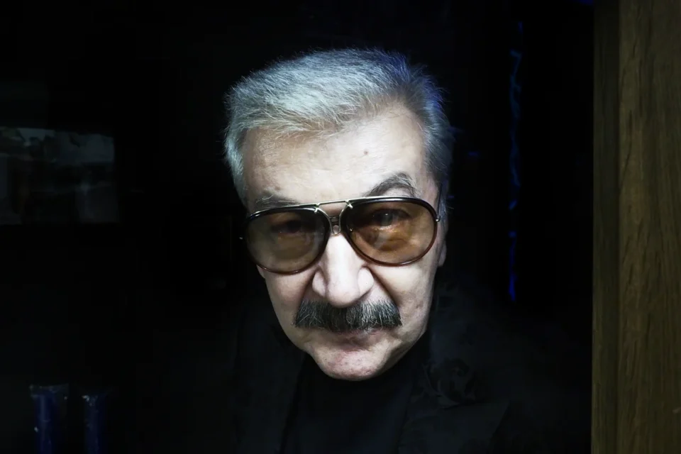 OLYMPUS DIGITAL CAMERA          04 11 2015 UL JEZUICKA LUBLIN TEATR STARY Jarek Śmietana Friends FOT DOROTA AWIORKO