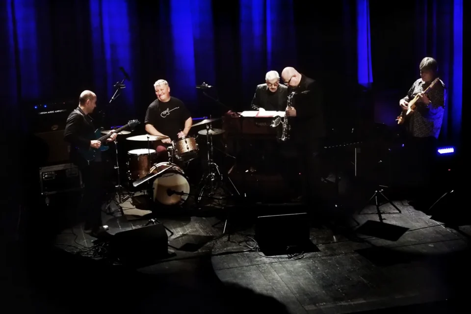 OLYMPUS DIGITAL CAMERA          04 11 2015 UL JEZUICKA LUBLIN TEATR STARY Jarek Śmietana Friends FOT DOROTA AWIORKO