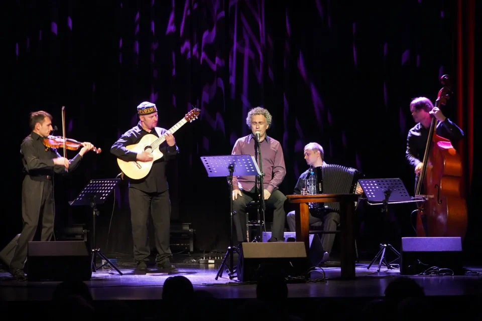 24 06 2015 LUBLIN UL JEZUICKA TEATR  BORYS SOMERSCHAF - ROMANSE POLSKIE FOT WOJCIECH NIESPIALOWSKI / TS