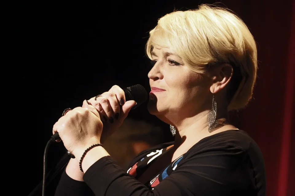 26 10 2016 LUBLIN UL JEZUICKA TEATR STARY KONCERT KRYSTYNA STANKO 