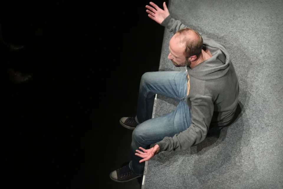 27 09 2014 LUBLIN UL JEZUICKA TEATR STARY " JEDNOCZESNIE "- TEATR STUDIO FOT WOJCIECH NIESPIALOWSKI / TS