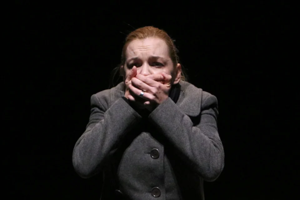 15 02 2013 UL JEZUICKA LUBLIN TEATR STARY TEATR KONSEKWENTNY Z WARSZAWY - I BEDA SWIETA FOT DOROTA AWIORKO - KLIMEK