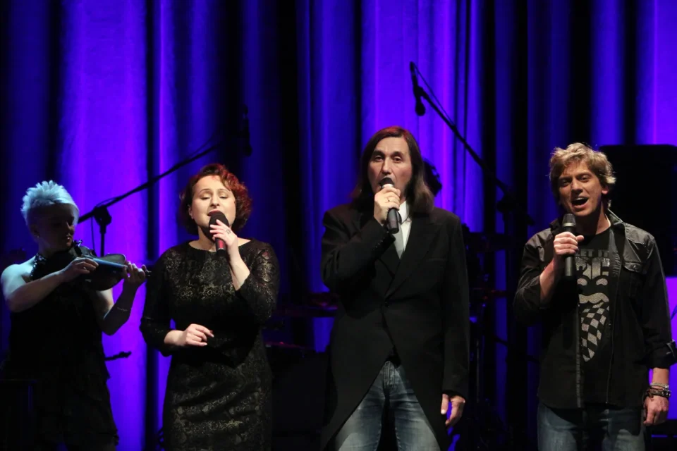 31 12 2012 LUBLIN TEATR STARY KONCERT LUBELSKIEJ FEDERACJI BARDOW FOT DOROTA AWIORKO - KLIMEK