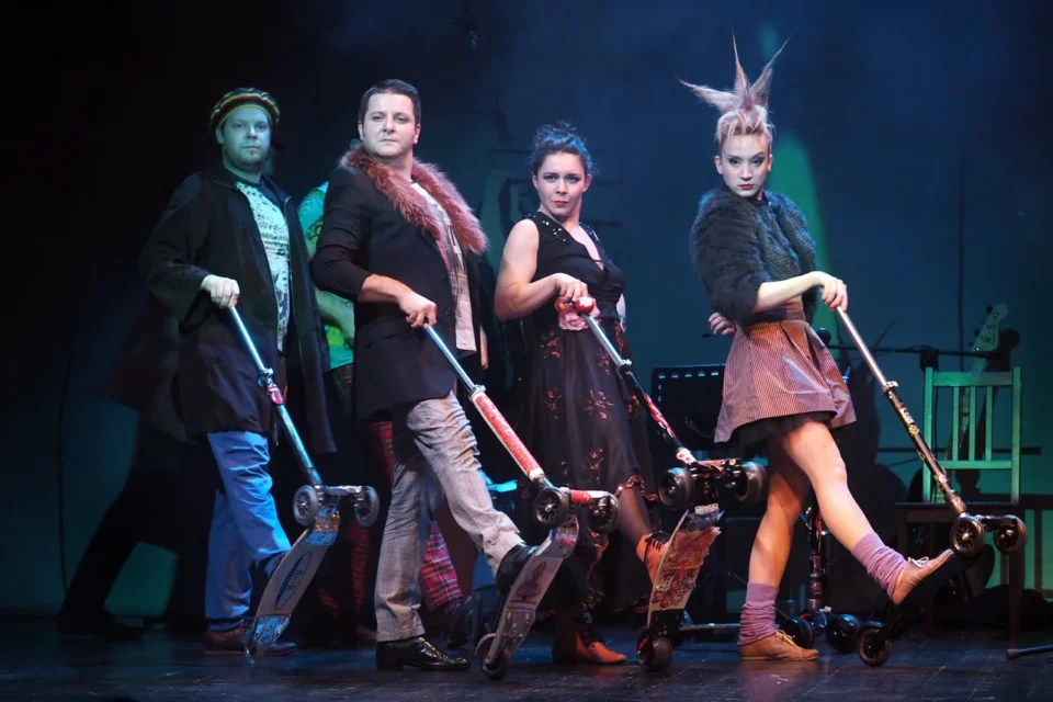 05 12 2015 LUBLIN UL JEZUICKA TEATR STARY SZALENSTWA NOCY - TEATR BAGATELA KRAKOW FOT WOJCIECH NIESPIALOWSKI / TS