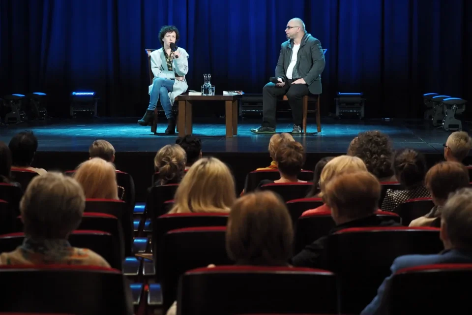 21 04 2015 LUBLIN UL JEZUICKA TEATR STARY BITWA O KULTURE Z UDZIALEM JOANNY SZCZEPKOWSKIEJ FOT WOJCIECH NIESPIALOWSKI / TS