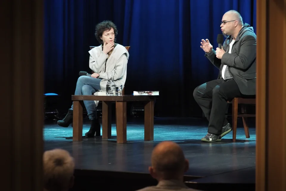 21 04 2015 LUBLIN UL JEZUICKA TEATR STARY BITWA O KULTURE Z UDZIALEM JOANNY SZCZEPKOWSKIEJ FOT WOJCIECH NIESPIALOWSKI / TS