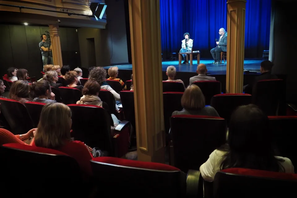 21 04 2015 LUBLIN UL JEZUICKA TEATR STARY BITWA O KULTURE Z UDZIALEM JOANNY SZCZEPKOWSKIEJ FOT WOJCIECH NIESPIALOWSKI / TS