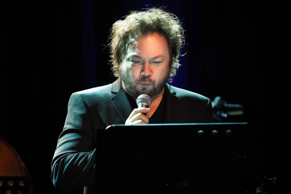 09 12 2015 UL JEZUICKA LUBLIN TEATR STARY KONCERT MIECZYSLAW SZCZESNIAK I KRZYSZTOF HERDZIN TRIO " SONGS FROM YESTERDAY " FOT WOJCIECH NIESPIALOWSKI / TS *** Local Caption *** TS