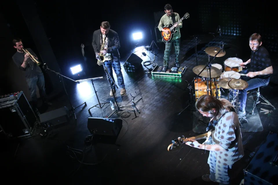 18 02 2015 LUBLIN UL JEZUICKA TEATR STARY KONCERT TATVAMASI FOT WOJCIECH NIESPIALOWSKI / TS