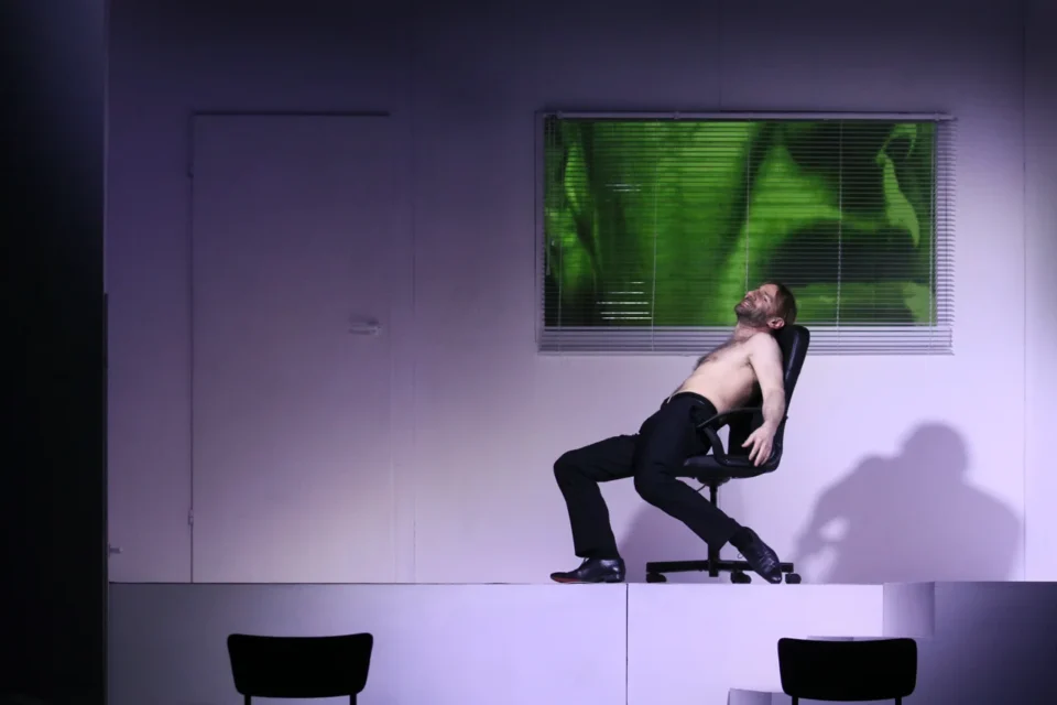 18 01 2014 LUBLIN UL JEZUICKA TEATR STARY N/Z TEATR BAGATELA 