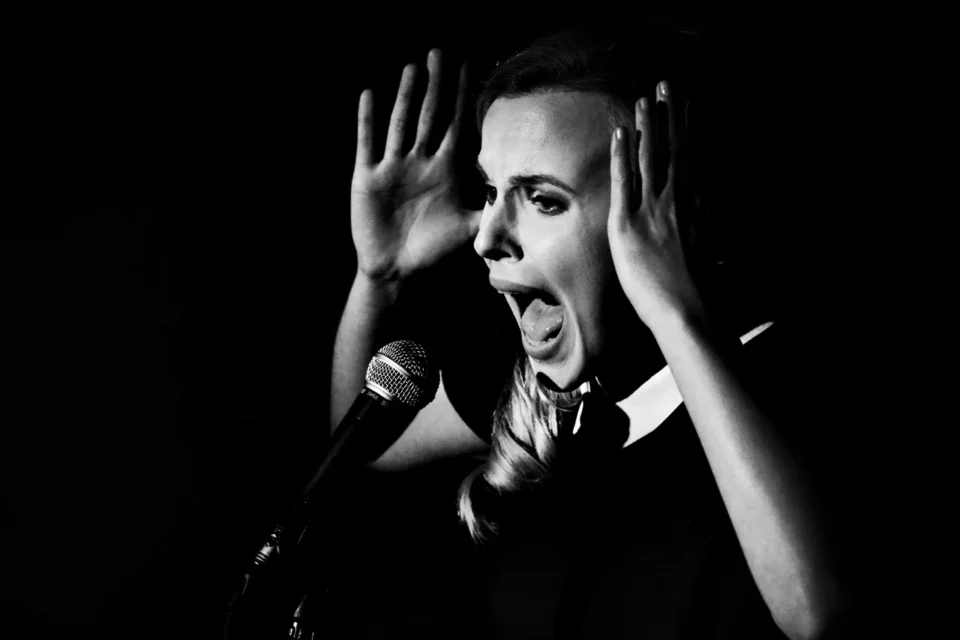 11 11 2017 UL JEZUICKA LUBLIN TEATR STARY Jacek Kaczmarski Lekcja historii Teatr Ateneum / Warszawa FOT DOROTA AWIORKO