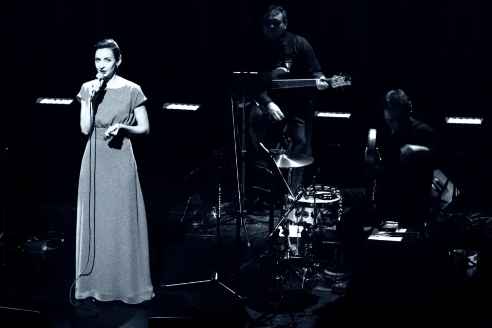 20 02 2016 UL JEZUICKA LUBLIN TEATR STARY KONCERT KLEMENTYNA UMER KOCHAM CIE