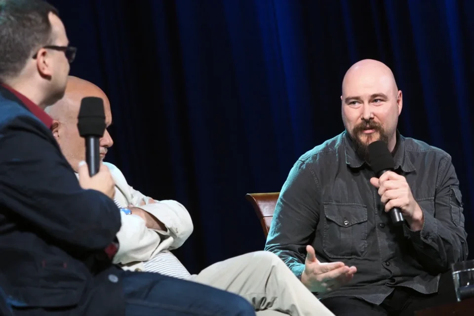 06 09 2015 LUBLIN UL JEZUICKA TEATR STARY ROZMOWA Z TWORCAMI SPEKTAKLU TELEWIZJI PT WALIZKA - ADAM FERENCY