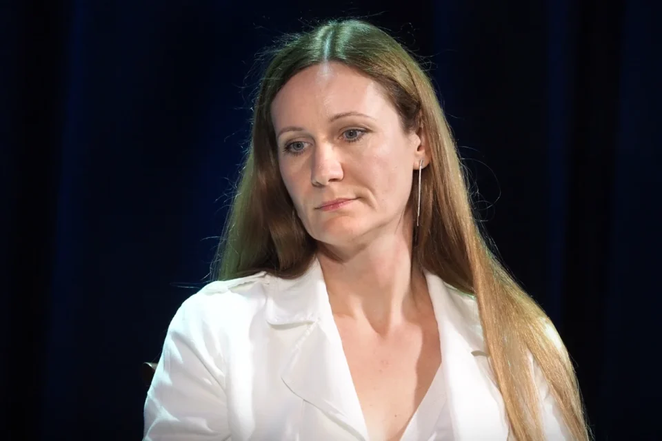 06 09 2015 LUBLIN UL JEZUICKA TEATR STARY ROZMOWA Z TWORCAMI SPEKTAKLU TELEWIZJI PT WALIZKA - ADAM FERENCY