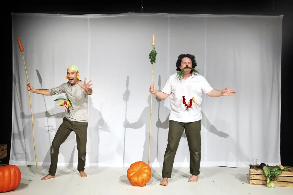 17 01 2016  TEATR STARY WARZYWA SA Z KOSMOSU TEATR MALEGO WIDZA FOT DOROTA AWIORKO