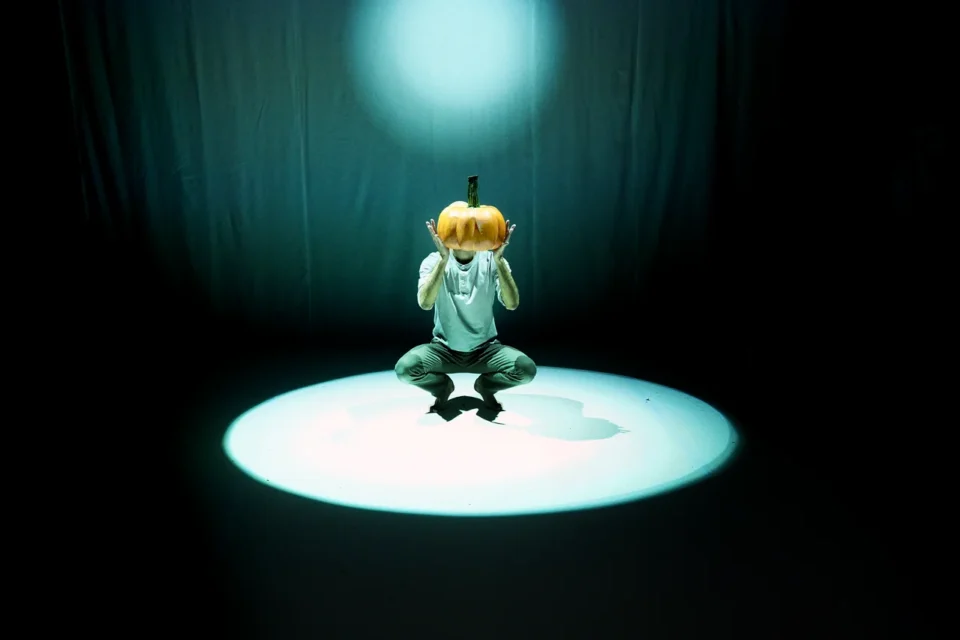 17 01 2016  TEATR STARY WARZYWA SA Z KOSMOSU TEATR MALEGO WIDZA FOT DOROTA AWIORKO