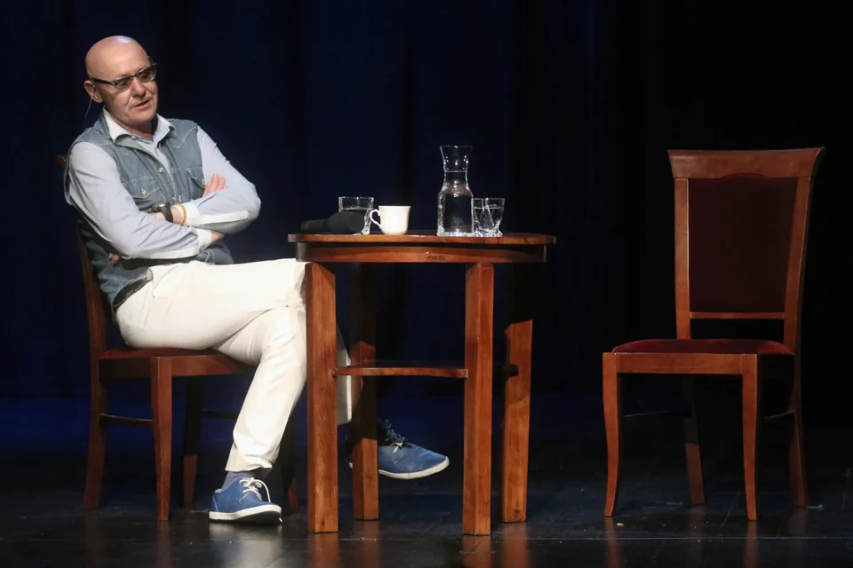 22 04 2013 LUBLIN UL JEZUICKA TEATR STARY KINO W TEATRZE STARYM Z TOMASZEM WISZNIEWSKIM PROWADZENIE MAGDALENA SENDECKA FOT WOJCIECH NIESPIALOWSKI