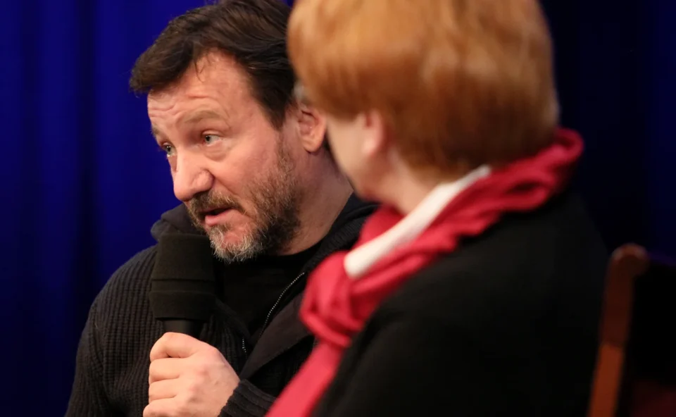 08 10 2012 LUBLIN TEATR STARY KINA W TEATRZE PRZEDSTAWIA FILM WYMYK PO FILMIE ROZMOWA Z ROBERTEM WIECKIEWICZEM JANUSZEM MARGANSKIM FOT DOROTA AWIORKO - KLIMEK