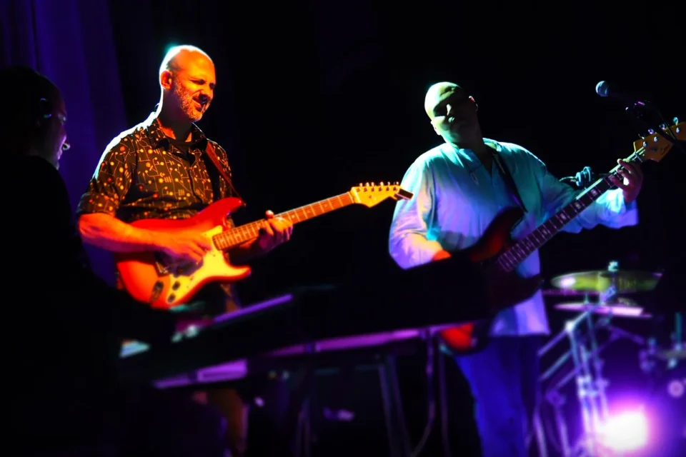 11 10 2015 LUBLIN UL JEZUICKA TEATR STARY SIESTA W DRODZE - KONCERT YAMI FOT WOJCIECH NIESPIALOWSKI / TS