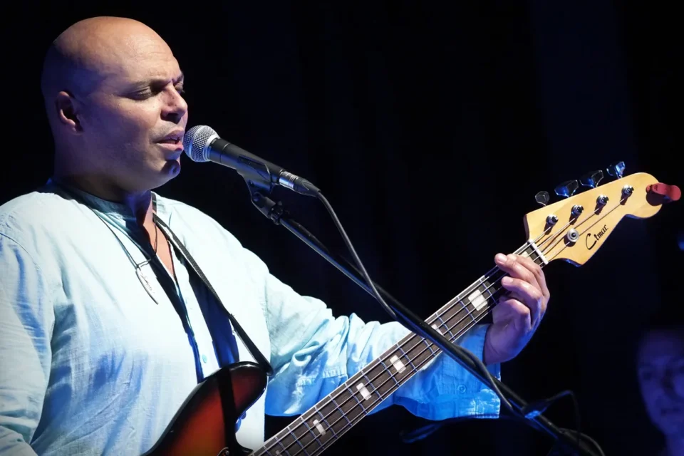 11 10 2015 LUBLIN UL JEZUICKA TEATR STARY SIESTA W DRODZE - KONCERT YAMI FOT WOJCIECH NIESPIALOWSKI / TS